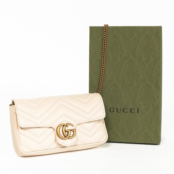 Gucci GG Marmont White Matelasse Chevron Leather Small Shoulder Bag - Picture 14 of 14